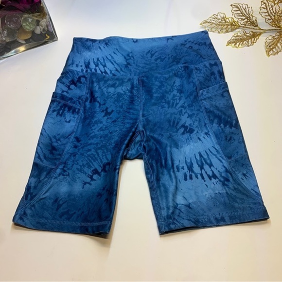 Scorpio Sol Women Athletic Shorts - Picture 1 of 10